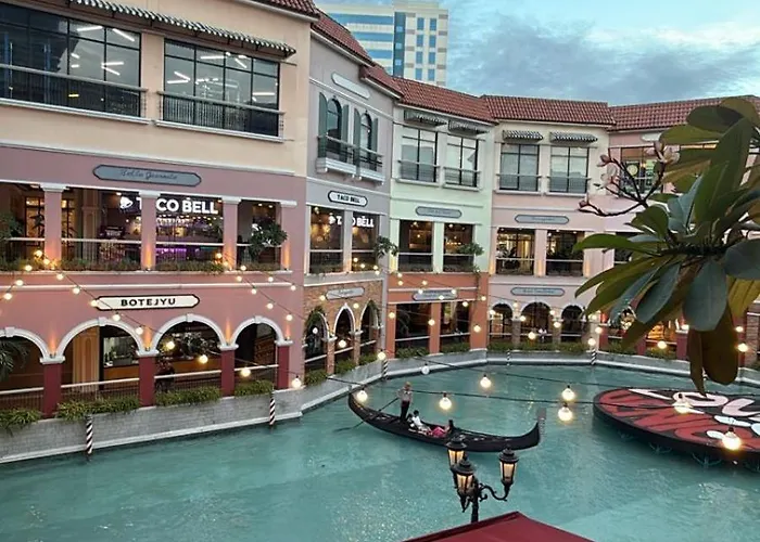 1br Bgc Venice Grand Canal Staycation